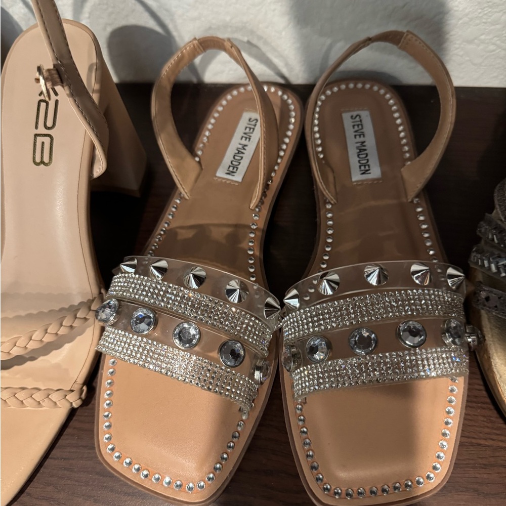 Steve Madden Tan Sandals with Silver Accents